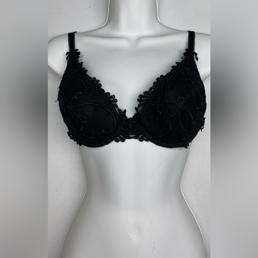 Roselle By Lvr Blk Plunge, 36b *P1093